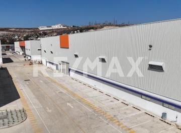 Bodega comercial · 888m² · 4 Estacionamientos · Bodega en Renta de 888 m², en El Murua, Tijuana