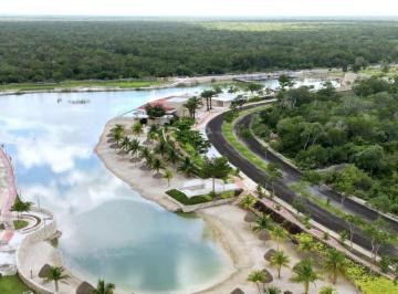 Terreno / Lote · 1000m² · Terreno en Venta Dentro de Residencial Al Norte de Mérida