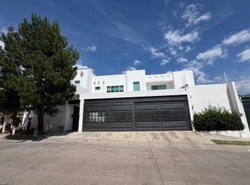 Casa de 3 habitaciones, León · Casa en Venta | Cañada del Refugio Norte | a 5 Minutos de Plaza Mayor
