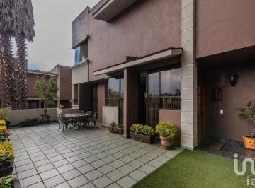 Casa · 485m² · 4 Recámaras · 8 Estacionamientos · Casa en Venta Residencial Acueducto Interlomas