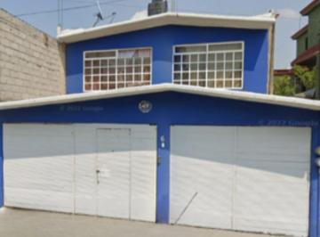 Casa de 3 habitaciones, Ecatepec de Morelos · Venta de Casa en Jardines de Morelos Ecatepec