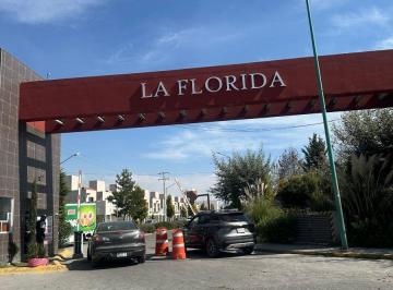 Casa de 3 habitaciones, Otzolotepec · En Venta Casa en La Florida, Otzolotepec