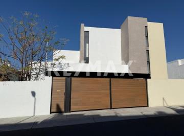 3ec20d0a29a3b79c04d2df4990a03d50230119b0618577aa3548de3cc3eff4af · Casa en Venta