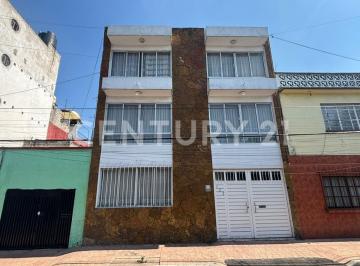 Casa · 539m² · 9 Recámaras · 2 Estacionamientos · Venta de Propiedad en Colonia 5 de Mayo, Alcaldía Miguel Hidalgo