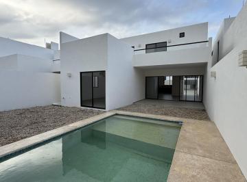 Casa · 238m² · 3 Recámaras · 2 Estacionamientos · Venta de Casa en Tamora Privada Conkal Merida Yucatan