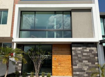 Casa de 3 habitaciones, Morelia · Casa en Venta Altozano