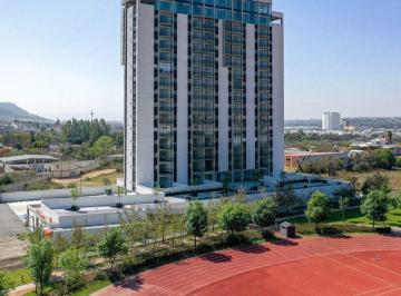Departamento de 3 habitaciones, Querétaro · Departamento a un Costado del Club Deportivo La Loma