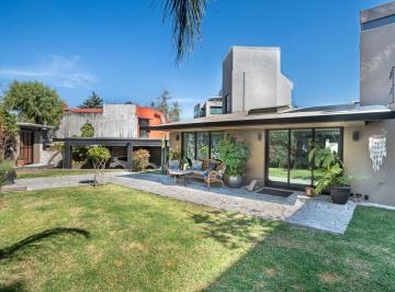 Casa de 3 habitaciones, La Magdalena Contreras · Casa con 550 m² Superficie de Terreno, 3 Recámaras en Venta, San Jerónimo Aculco