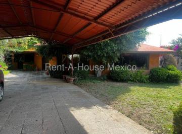 Casa de 6 habitaciones, Tequisquiapan · Casa en Venta Pueblo Mágico Tequisquiapan