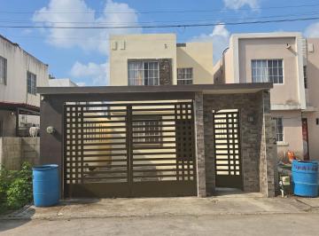 Casa · 87m² · 3 Recámaras · 2 Estacionamientos · Casa en Renta en Fraccionamiento Arecas Altamira