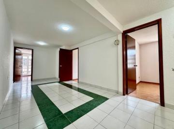 Casa · 180m² · 5 Recámaras · 2 Estacionamientos · Casa en Renta en Toluca 5 Habitaciones