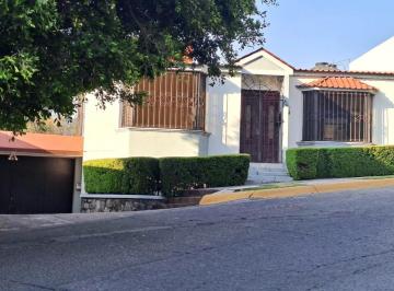 Casa · 421m² · 5 Recámaras · 3 Estacionamientos · Casa en Venta, La Herradura - (4)