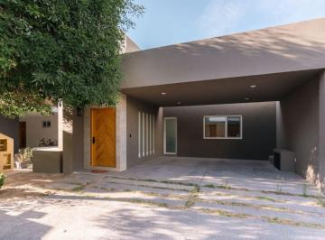 Casa de 3 habitaciones, San Luis Potosí · Casa en Venta en Pedregal 1 | Oportunidad $11.5 Mdp