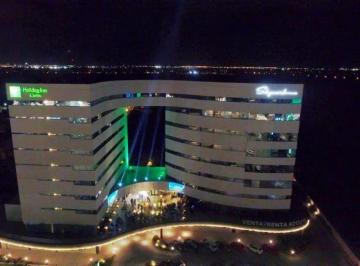 f4dd42f6ad861e70914d54b11ed6443945312c198360c6ef5590413a2385704d · Se Vende Oficina en El Edificio Skywork, Frente a Plaza La Isla, en Mérida