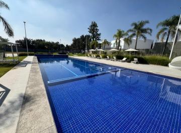 Terreno / Lote · 140m² · Terreno en Valle Imperial Maples