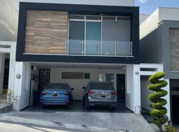 1 · Casa en Renta en Cumbres Allegro