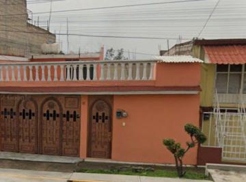 Casa de 3 habitaciones, Tultitlán · Venta de Casa en Buenavista Tultitlan. Recuperacion Bancaria