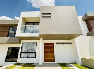 Casa · 147m² · 3 Recámaras · 2 Estacionamientos · Casa en Venta en Residencial Ámsterdam Corregidora Queretaro