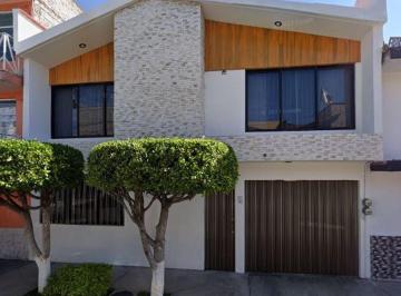 Casa de 4 habitaciones, Nezahualcóyotl · Casa en Vicente Villada en Nezahualcoyotl