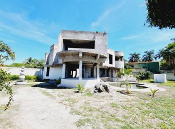 Casa de 4 habitaciones, Xochitepec · Terreno 2,000 m² con Escritura en Chiconcuac Mor.