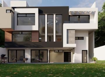 Casa · 488m² · 3 Recámaras · 6 Estacionamientos · Casa en Venta en La Loma Club de Golf