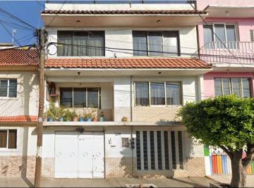 Casa de 4 habitaciones, Nezahualcóyotl · Casa en Las Aguilas Nezahualcoyotl