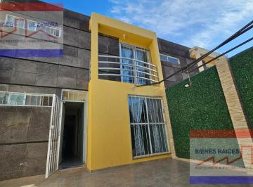 Casa · 120m² · 6 Recámaras · 2 Estacionamientos · Casa en Fraccionamiento Villas Las Flores