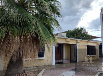 Casa · 200m² · 4 Recámaras · 4 Estacionamientos · Casa en Venta en Camargo Chihuahua