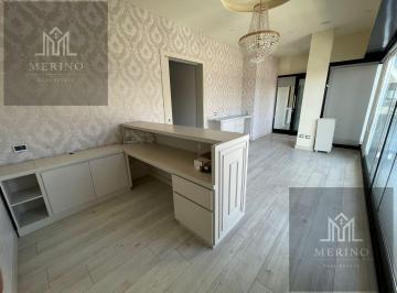 Local comercial · 160m² · Local en Renta en Plaza Platinium