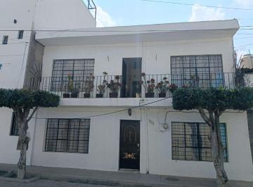 Casa de 4 habitaciones, San Pedro Tlaquepaque · Venta Casa en Santa María Tequepexpan