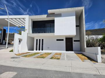 Casa de 4 habitaciones, Querétaro · Casa Premium en El Nuevo Refugio a Estrenar