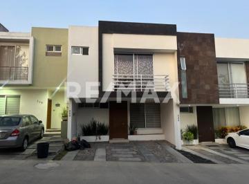 Casa · 145m² · 3 Recámaras · 2 Estacionamientos · Casa en Renta en El Origen - (4)