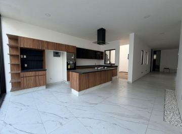 Casa Venta de 4 habitaciones · Casa Nueva en Venta en Bosques de La Victoria, de 4 Habitaciones y a 3 Cuadras de La Expo Guadalajar