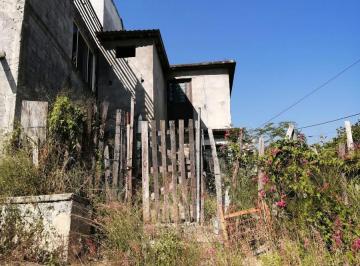 Terreno / Lote · Terreno con Construccion en Venta