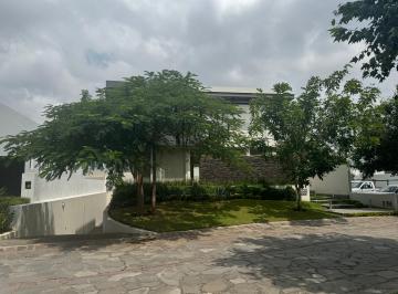 Casa en condominio de 3 habitaciones, Zapopan · Hermosa Residencia de Lujo Zona Dorada Juan Palomar y Arias