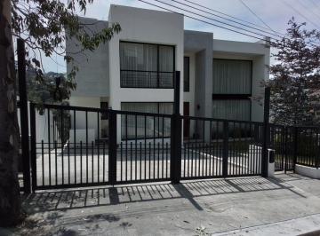 Casa de 3 habitaciones, Atizapán de Zaragoza · Vendo Casa en Boulevard del Arco, Condado de Sayavedra, Atizapan de Zaragoza Edo. de Mexico.