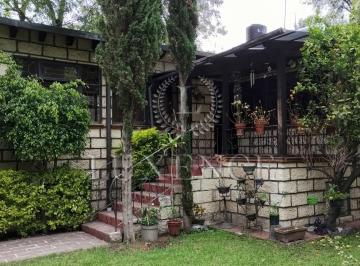 Casa · 398m² · 4 Recámaras · 5 Estacionamientos · Casa en Toriello Guerra en Venta