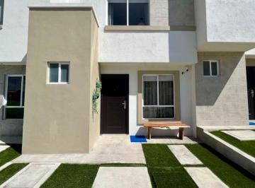 Casa de 3 habitaciones, León · Casa en Venta en Brisas de Lago.