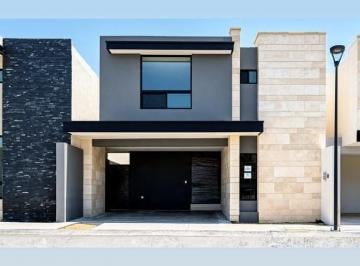 Casa · 268m² · 4 Recámaras · 2 Estacionamientos · Casa en Venta, Fracc. Seterra