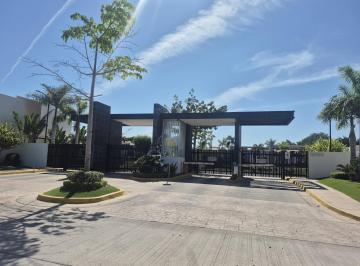 Casa · 250m² · 3 Recámaras · 2 Estacionamientos · Casa en Venta Fracc. Portalegre