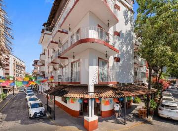 Edificio · 3220m² · 73 Recámaras · Hotel en Venta en Puerto Vallarta, Jalisco.