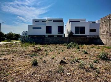 Terreno / Lote , Zapopan · Terreno en Venta en Parques Vallarta – Coto Abeto