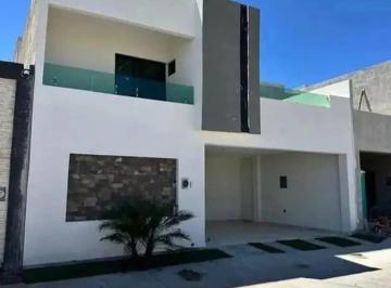 Casa de 3 habitaciones, Durango · Casa en Venta Fracc. Scorpio 5 - 1 Casa Residencial.