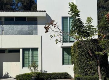 Casa de 3 habitaciones, Tlajomulco de Zúñiga · Casa en Venta en Tlajomulco de Zúñiga