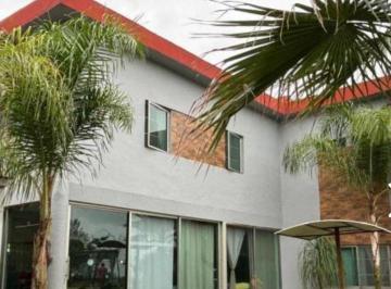 Casa de 3 habitaciones, Zapopan · Casa en Venta en Tesistán - Loma de Tesistán