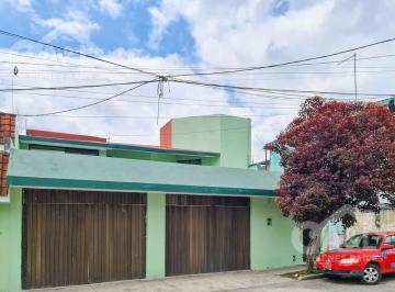 Casa · 480m² · 5 Recámaras · 3 Estacionamientos · Casa en Venta Ubicada en Colonia Obrero Campesina