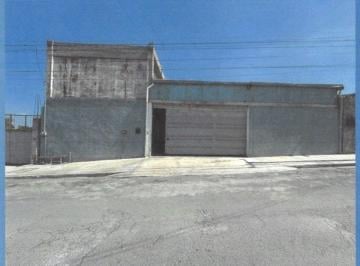 Casa de 6 habitaciones, General Escobedo · Venta Para Negocio U Oficinas