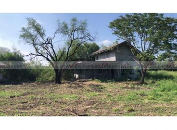 Rancho · 220m² · 3 Recámaras · Rancho en Venta en Santa Fe