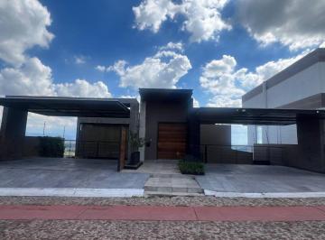Casa de 4 habitaciones, Corregidora · Venta de Casa Vista Real Corregidora.