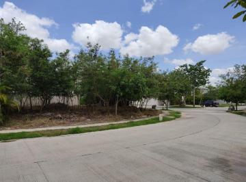 Terreno / Lote , Mérida · Terreno en Esquina Dentro de Privada con Amenidades.